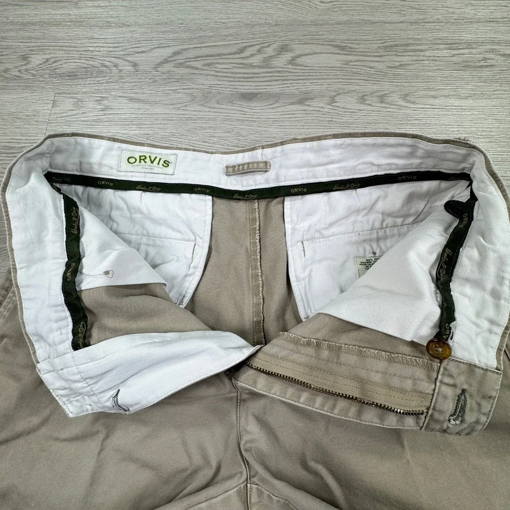 Orvis Men's Classic Chino Shorts Tan‎ Khaki 34 Cotton Flat Front Casual Preppy